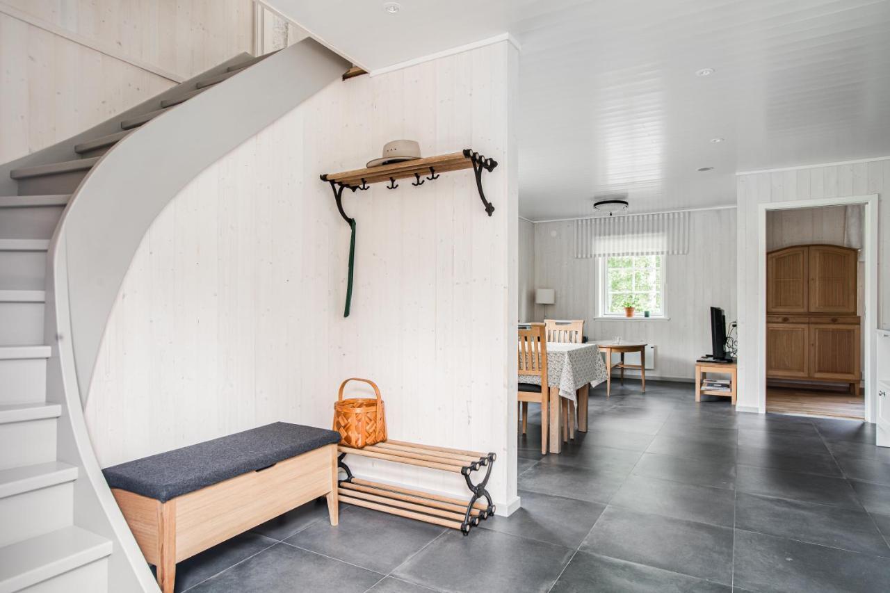 Solar Lake Cottage Jonkoping Exterior photo