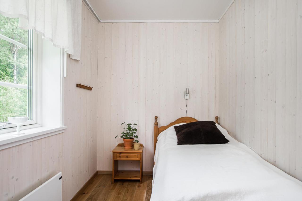 Solar Lake Cottage Jonkoping Exterior photo
