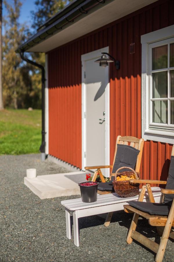 Solar Lake Cottage Jonkoping Exterior photo